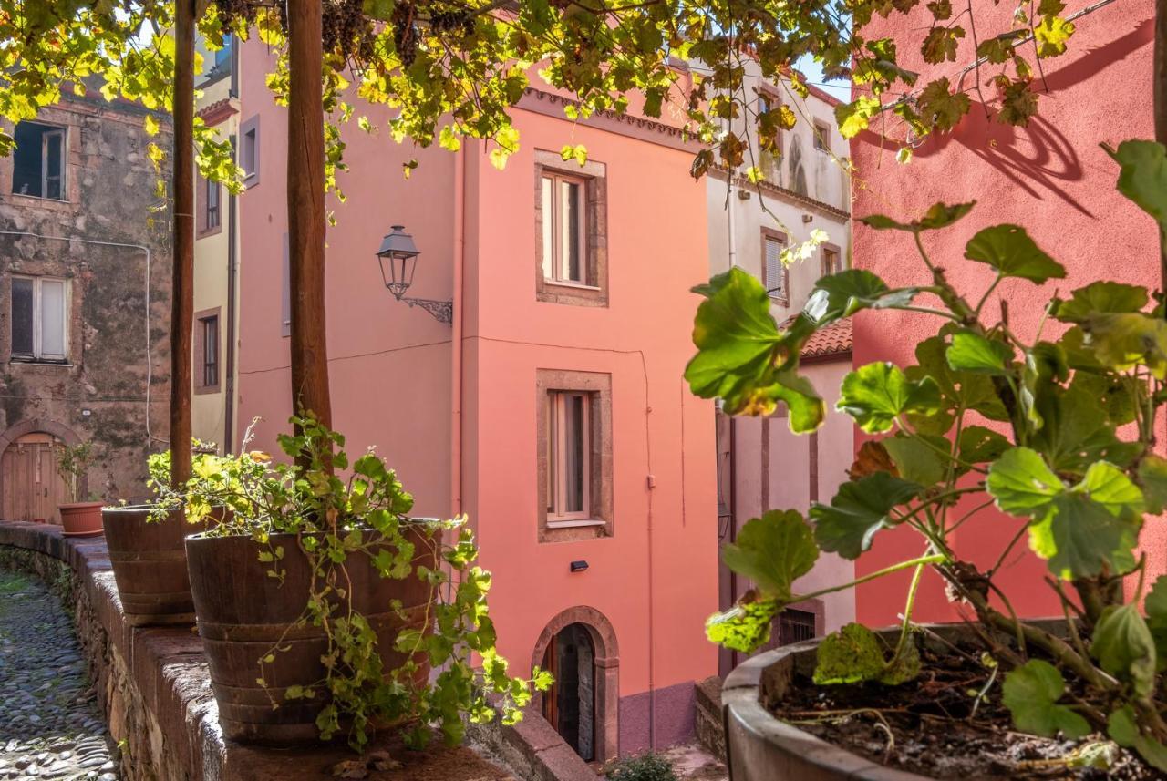 Dimora Sant'Ignazio Guest House Bosa Buitenkant foto