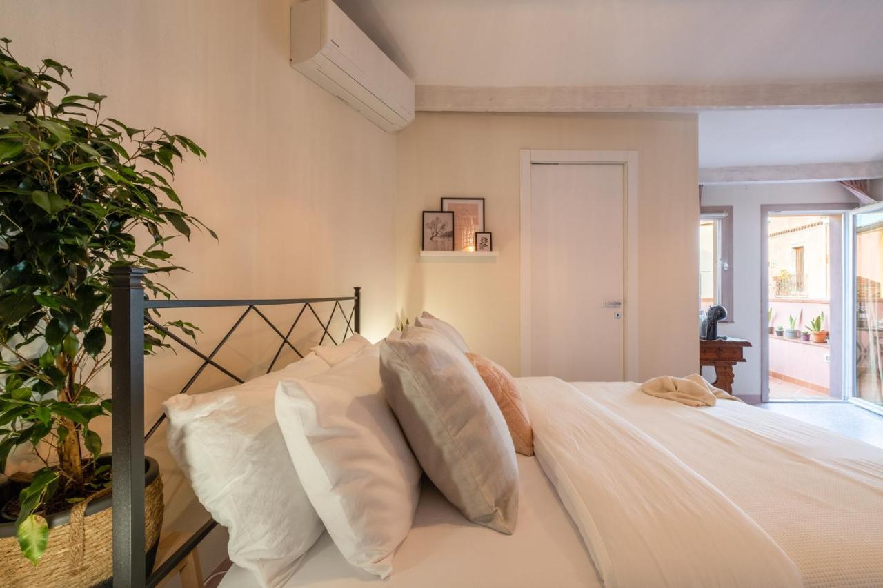 Dimora Sant'Ignazio Guest House Bosa Buitenkant foto